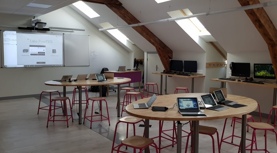 salle-de-classe-interactive-numerique Salle de classe numérique et interactive